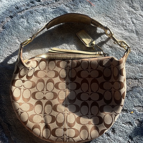 Coach Beige Signature Hobo - Picture 9 of 10